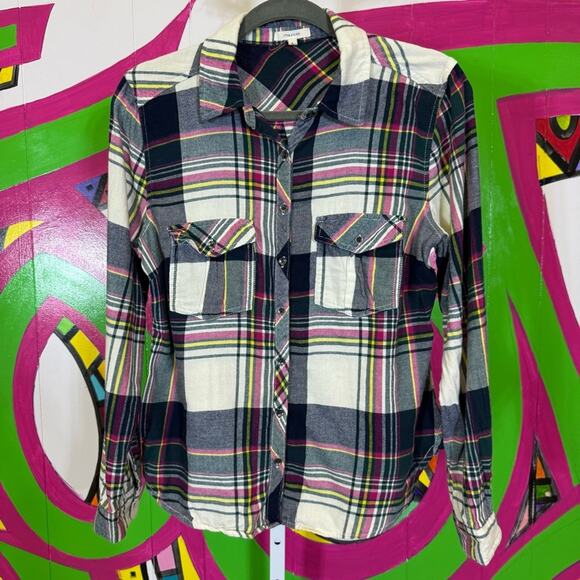 Maurices. Plaid Flannel Button-Up Shirt. Size Small. Excellent condition! - Picture 1 of 6